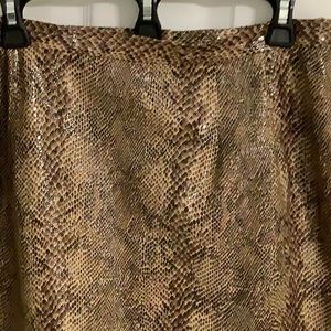 HARVE BENARD skirt, snakeskin print, size 16W